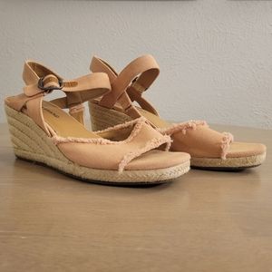 Lucky Brand Mindra Espadrille Wedges Sz 8